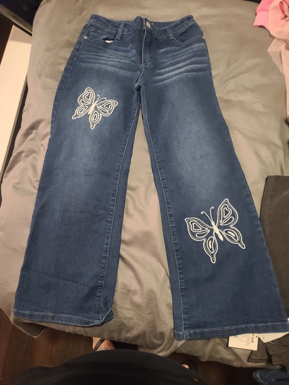 Girls Dark Blue Wide-Leg Jeans with Butterfly Embroidery